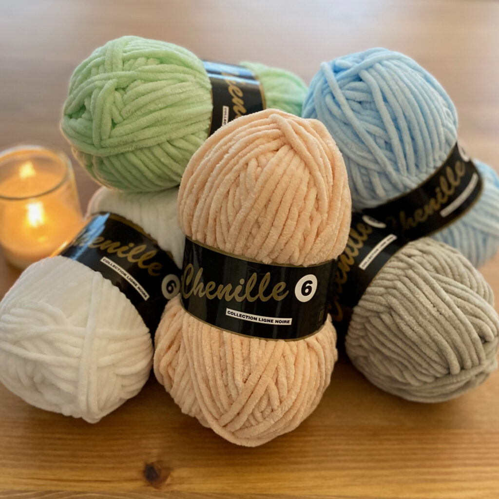 pelote laine mérinos épaisse pour tricoter layette aiguilles 4